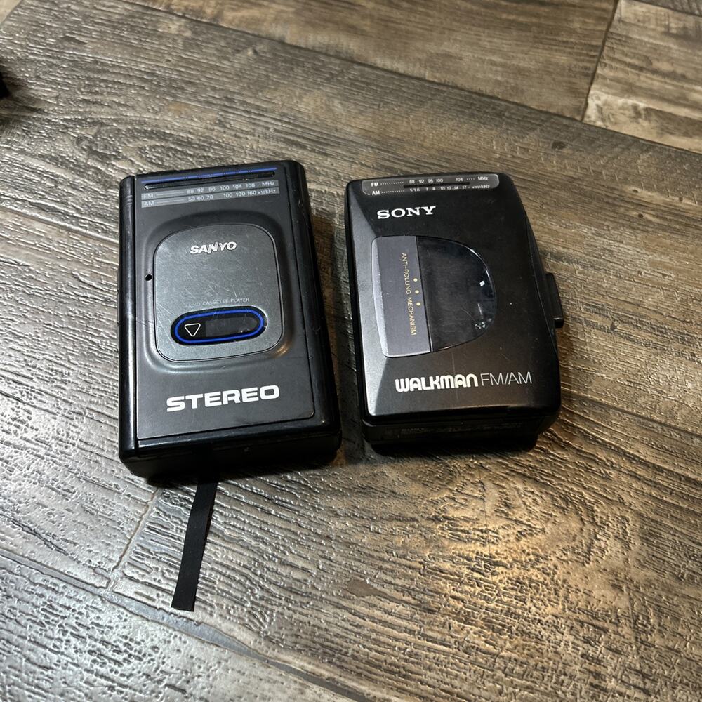 Sanyo Portable Stereo AM/FM MGR59 & Sony Walkman Untested As Is*